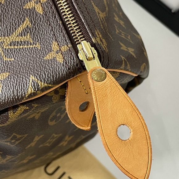 Louis Vuitton Speedy 40 - Picture 12 of 16